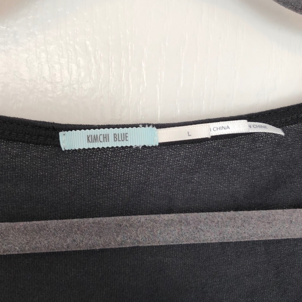 NWOT Urban Outfitters Tie-up Top - Picture 2 of 3